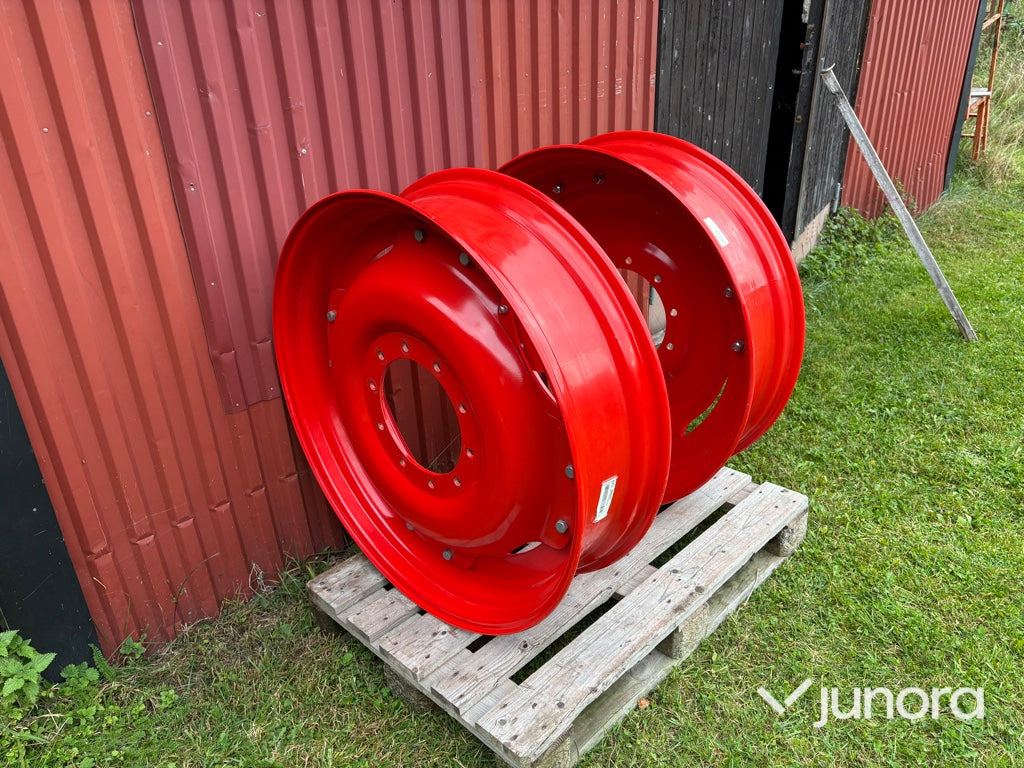 Traktorfälgar - Gripen Wheels - Felni - Mezőgazdasági gépek: 1 kép. Traktorfälgar - Gripen Wheels - Felni - Mezőgazdasági gépek: 1 kép.