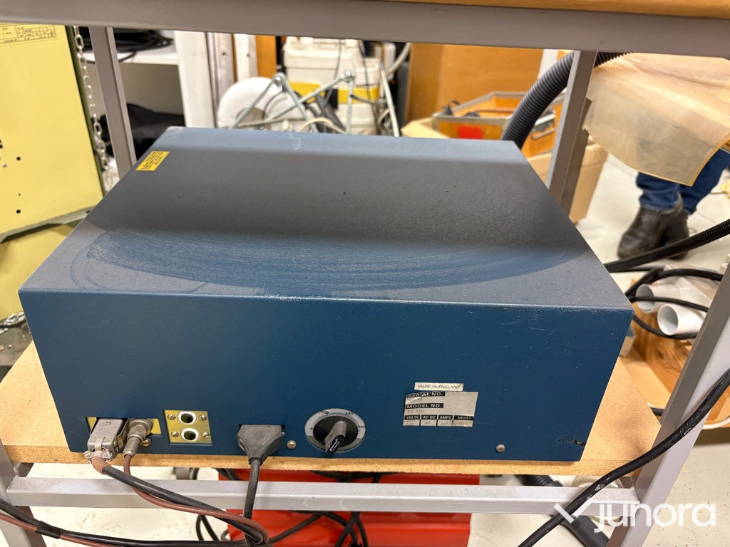 Ultraljudsborr - KERRY Ultrasonics, KDS150 - Oszlopos fúrógép: 4 kép. Ultraljudsborr - KERRY Ultrasonics, KDS150 - Oszlopos fúrógép: 4 kép.