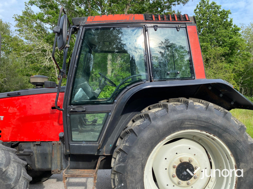 Valtra valmet 6400 - Traktor: 5 kép. Valtra valmet 6400 - Traktor: 5 kép.