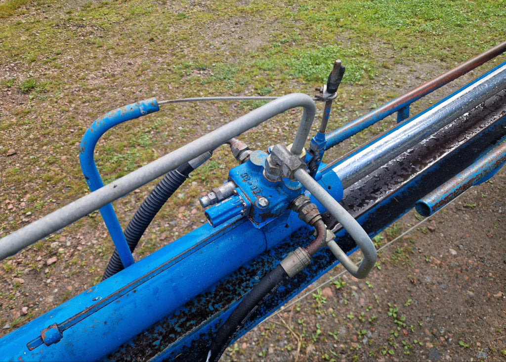 Vedklyv NE-MA - Rönkhasító: 5 kép. Vedklyv NE-MA - Rönkhasító: 5 kép.