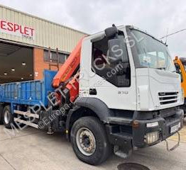 Iveco Trakker 310 - Platós teherautó: 3 kép. Iveco Trakker 310 - Platós teherautó: 3 kép.