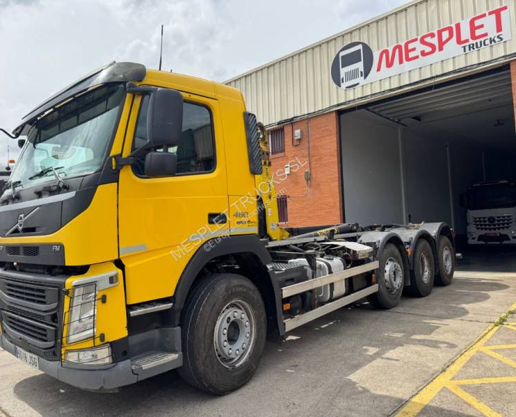 Volvo FM 460 - Horgos rakodó teherautó: 1 kép. Volvo FM 460 - Horgos rakodó teherautó: 1 kép.