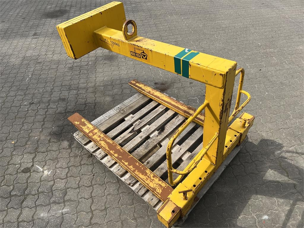 BSV 1500kg Pallegaffel - Model: PG 130-1.5 SB - Raklapvilla: 3 kép. BSV 1500kg Pallegaffel - Model: PG 130-1.5 SB - Raklapvilla: 3 kép.