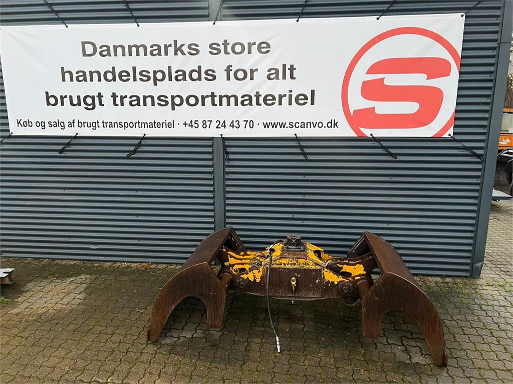 BSV 700 ltr grab - Csipegető kanál: 2 kép. BSV 700 ltr grab - Csipegető kanál: 2 kép.