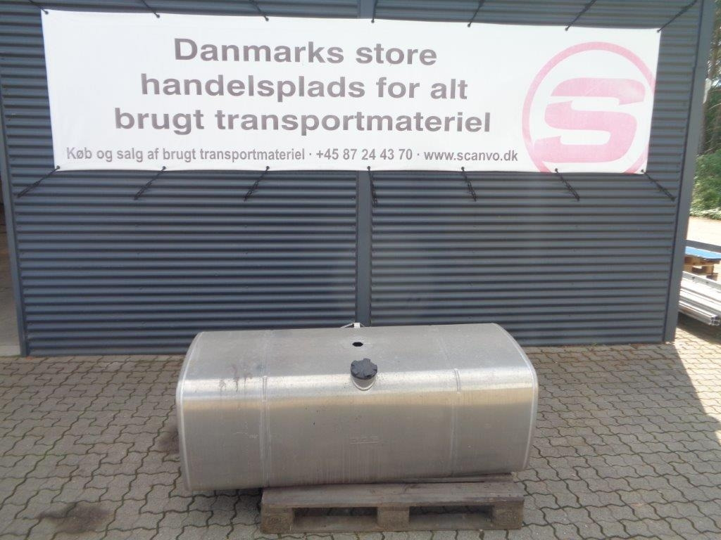 DAF 620 ltr dieseltank - Üzemanyag tartály - Teherautó: 1 kép. DAF 620 ltr dieseltank - Üzemanyag tartály - Teherautó: 1 kép.