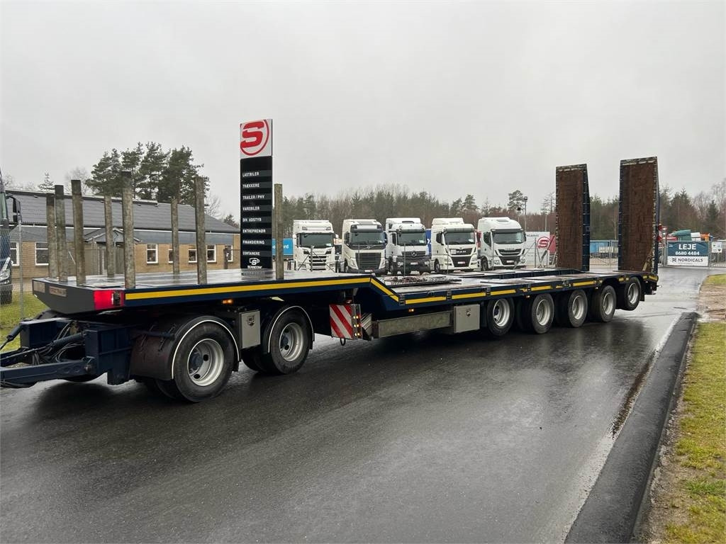 HRD 7 akslet - 84 ton blokvogn med ramper - Pótkocsi mélybölcsős: 1 kép. HRD 7 akslet - 84 ton blokvogn med ramper - Pótkocsi mélybölcsős: 1 kép.