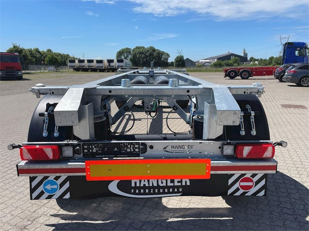 Hangler ZWP - H180 18 ton  - Pótkocsi cserefelépítményes: 2 kép. Hangler ZWP - H180 18 ton  - Pótkocsi cserefelépítményes: 2 kép.