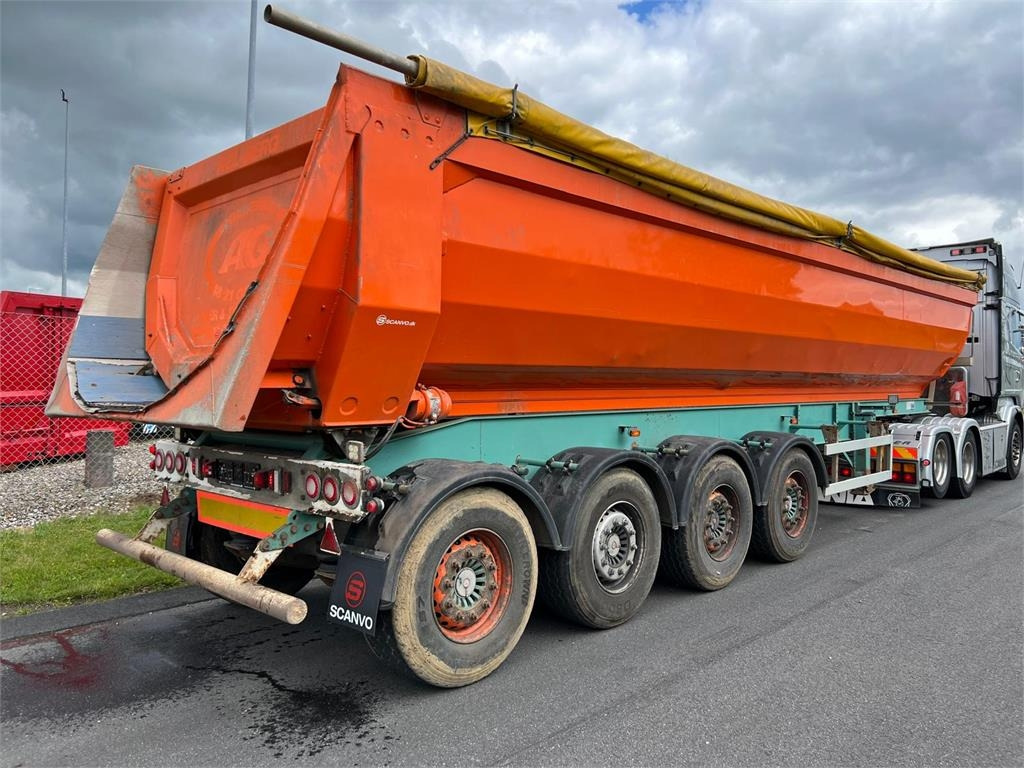 Kel-Berg 4 akslet - alu kasse + plastindlæg - Félpótkocsi billenőplatós: 2 kép. Kel-Berg 4 akslet - alu kasse + plastindlæg - Félpótkocsi billenőplatós: 2 kép.