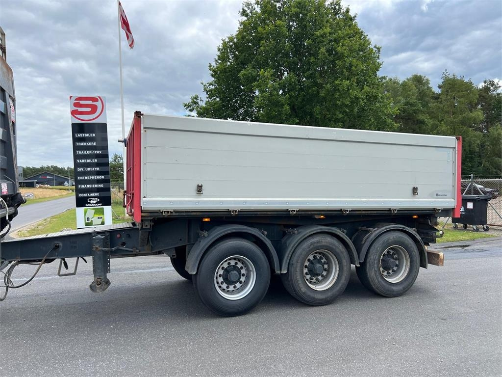 Kel-Berg D23B3 5,1 mtr - 14,6m3 - Pótkocsi billenőplatós: 1 kép. Kel-Berg D23B3 5,1 mtr - 14,6m3 - Pótkocsi billenőplatós: 1 kép.
