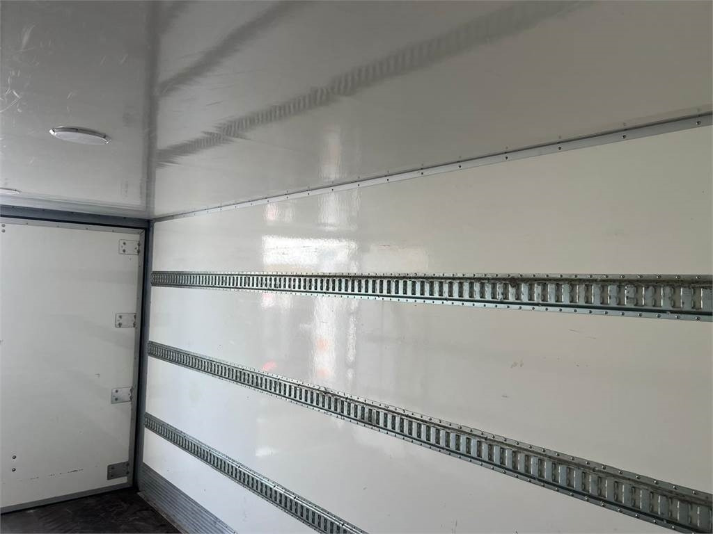 MAN TGL 8-220 4x2 BL incl. 2 stk veksellad - Cserefelépítményes teherautó: 3 kép. MAN TGL 8-220 4x2 BL incl. 2 stk veksellad - Cserefelépítményes teherautó: 3 kép.