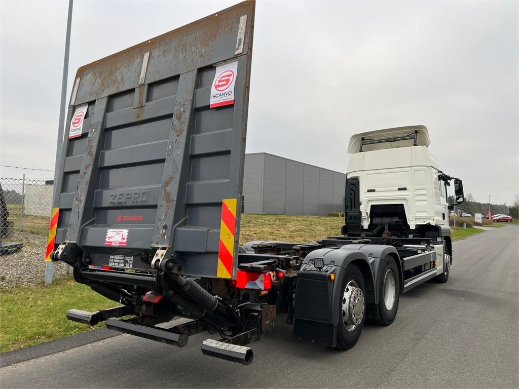 MAN TGS 26-500 6x2-4 LL - Cserefelépítményes teherautó: 3 kép. MAN TGS 26-500 6x2-4 LL - Cserefelépítményes teherautó: 3 kép.