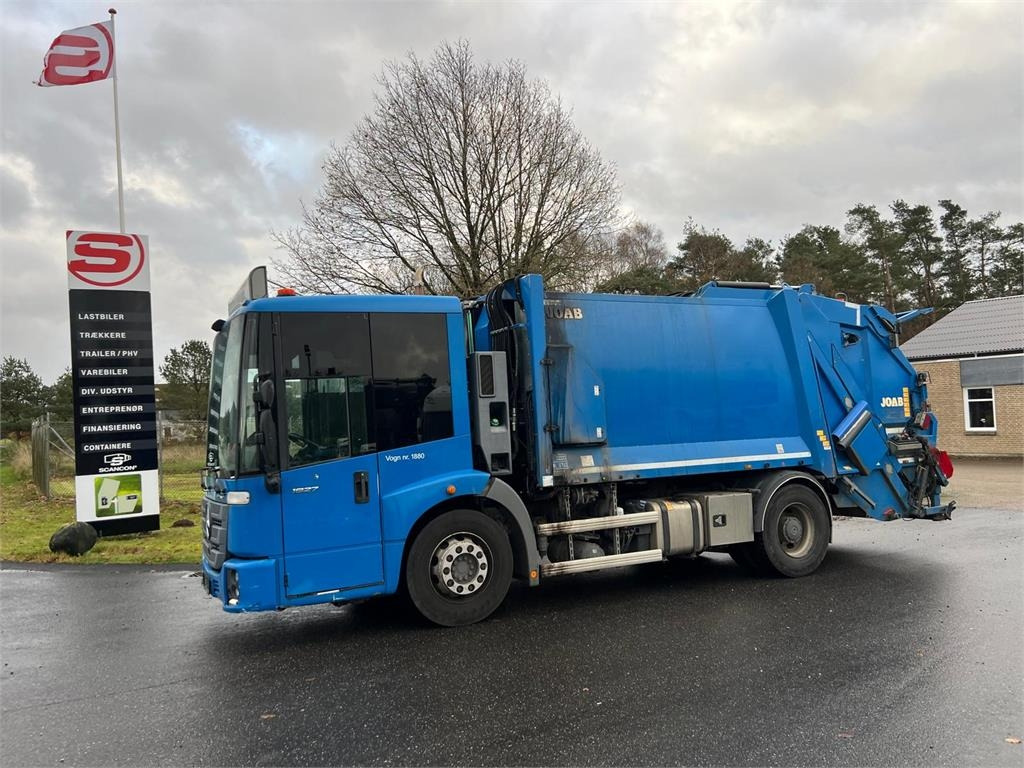 Mercedes-Benz Econic 1827 L - Szemetesautó: 1 kép. Mercedes-Benz Econic 1827 L - Szemetesautó: 1 kép.