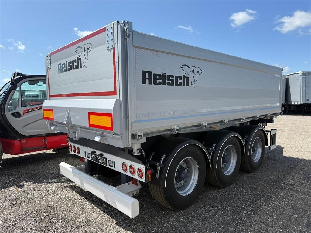 Reisch 3-vejs 15m3 - Pótkocsi billenőplatós: 1 kép. Reisch 3-vejs 15m3 - Pótkocsi billenőplatós: 1 kép.