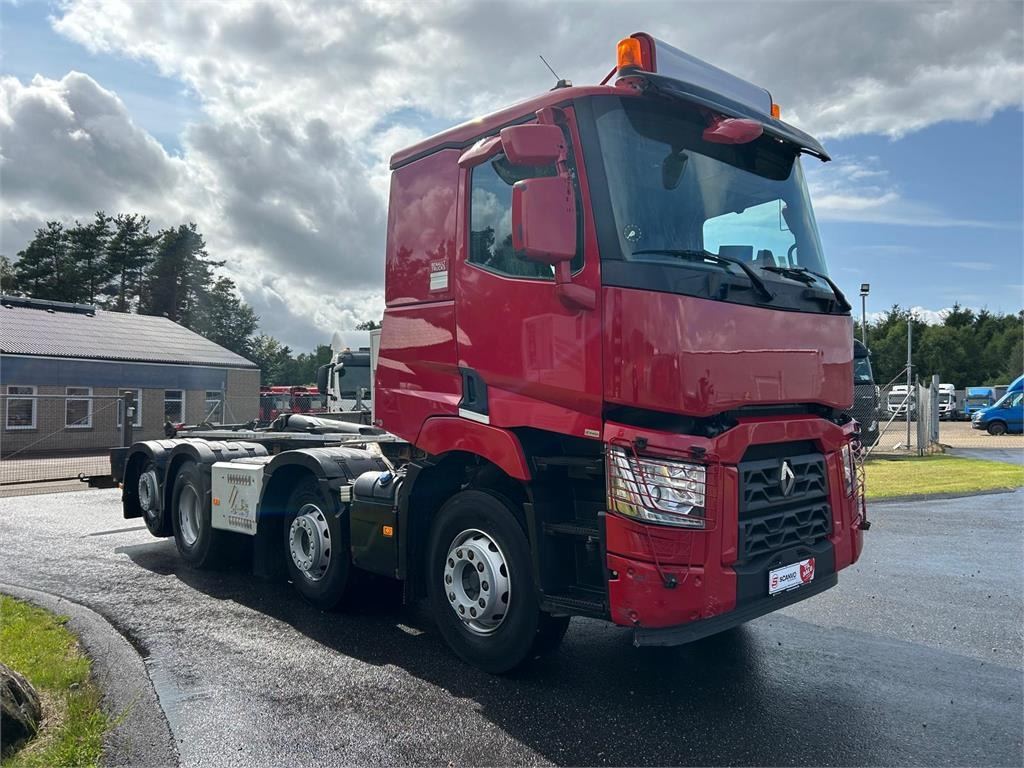 Renault CM 430 - Horgos rakodó teherautó: 4 kép. Renault CM 430 - Horgos rakodó teherautó: 4 kép.