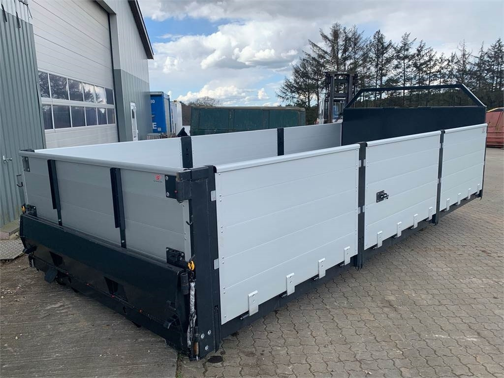 Scancon 5800 mm alu lad + aut. bagsmæk SAL5813 - Platós felépítmény: 2 kép. Scancon 5800 mm alu lad + aut. bagsmæk SAL5813 - Platós felépítmény: 2 kép.