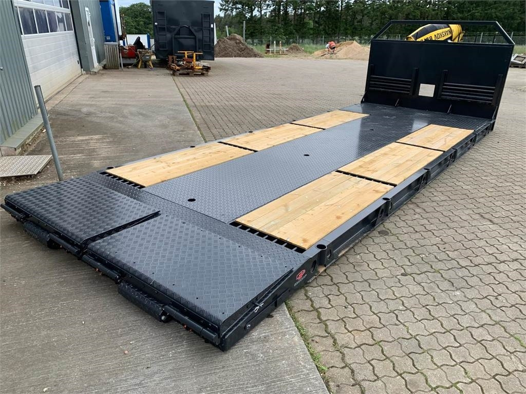 Scancon MLX7000R - Luxus udgave - Platós felépítmény: 3 kép. Scancon MLX7000R - Luxus udgave - Platós felépítmény: 3 kép.