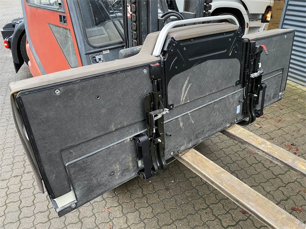 Scania Underkøje (L 2000 x B 630mm) - Fülke - Teherautó: 5 kép. Scania Underkøje (L 2000 x B 630mm) - Fülke - Teherautó: 5 kép.