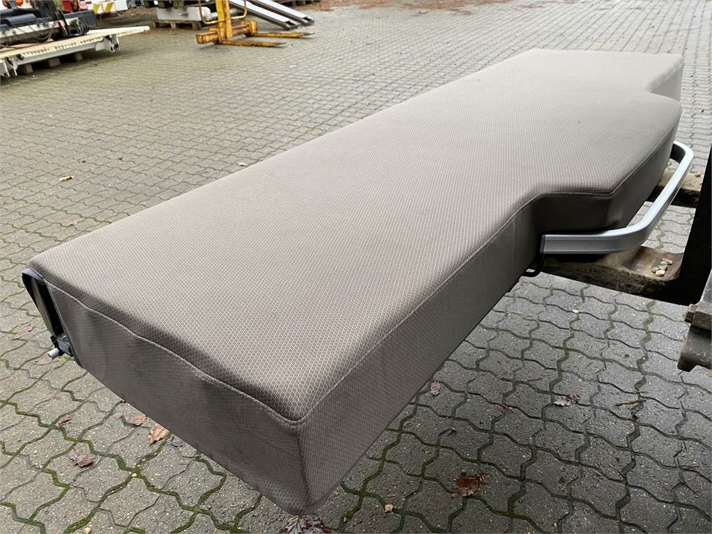Scania Underkøje (L 2020 x B 580mm) - Fülke - Teherautó: 5 kép. Scania Underkøje (L 2020 x B 580mm) - Fülke - Teherautó: 5 kép.