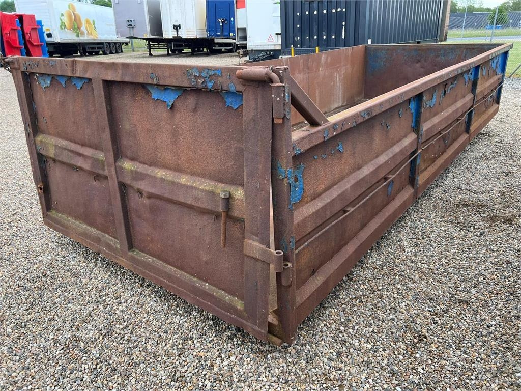 Sydfyns Jernvarefabrik S6014 - 6000mm 14m3 - Platós felépítmény: 2 kép. Sydfyns Jernvarefabrik S6014 - 6000mm 14m3 - Platós felépítmény: 2 kép.