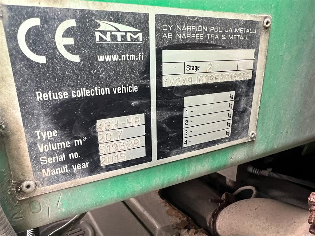 Volvo FM330 - NTM KGH-HB 20,8m3 - Szemetesautó: 2 kép. Volvo FM330 - NTM KGH-HB 20,8m3 - Szemetesautó: 2 kép.