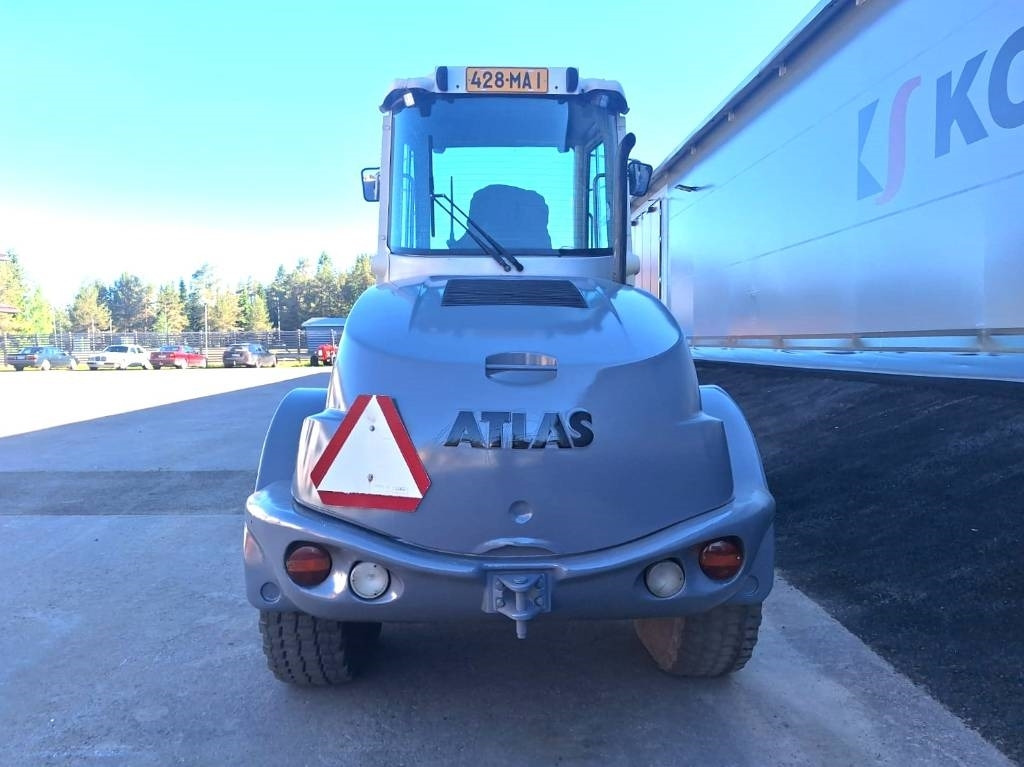 Atlas 95 SUPER - Gumikerekes homlokrakodó: 3 kép. Atlas 95 SUPER - Gumikerekes homlokrakodó: 3 kép.