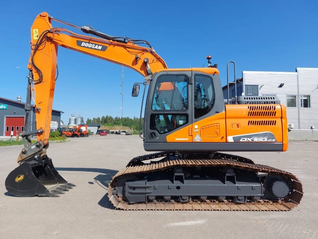 Doosan DX160LCH-5 METSÄALUSTA - Lánctalpas kotró: 1 kép. Doosan DX160LCH-5 METSÄALUSTA - Lánctalpas kotró: 1 kép.