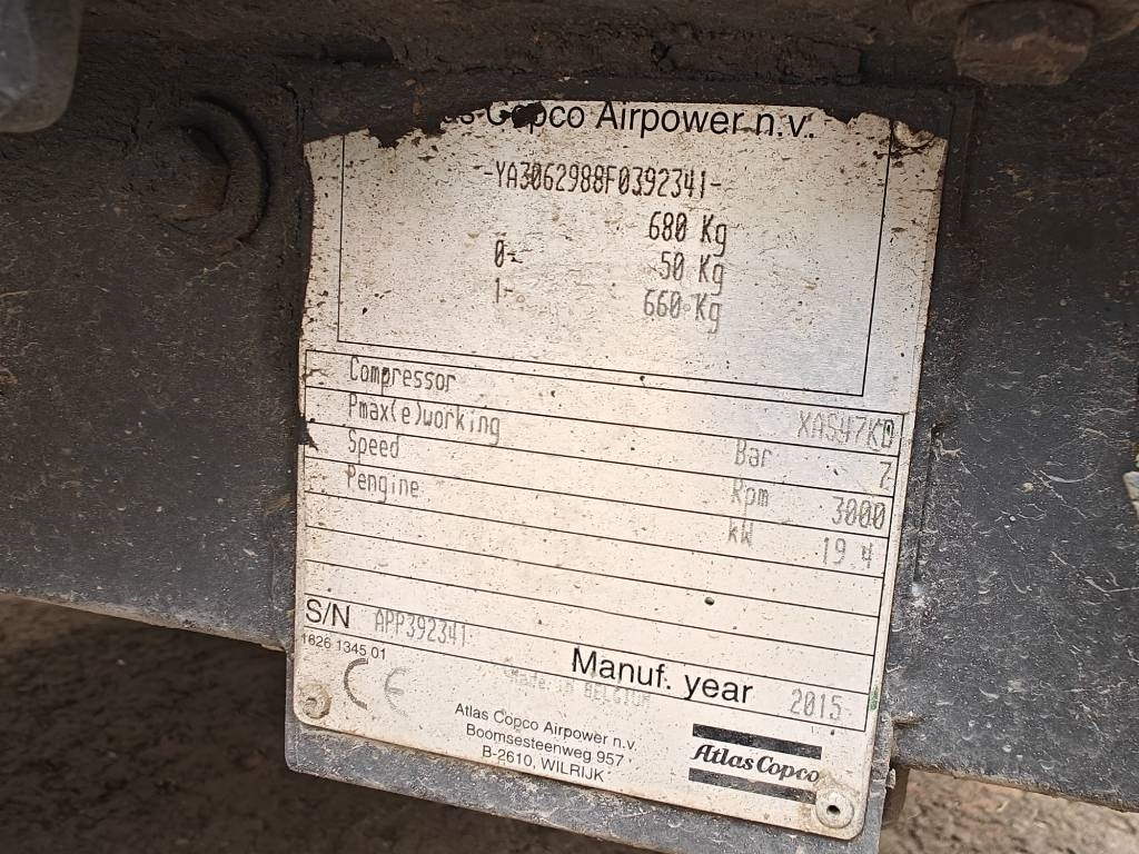 Atlas Copco XAS 47 - Építőipari gépek: 5 kép. Atlas Copco XAS 47 - Építőipari gépek: 5 kép.