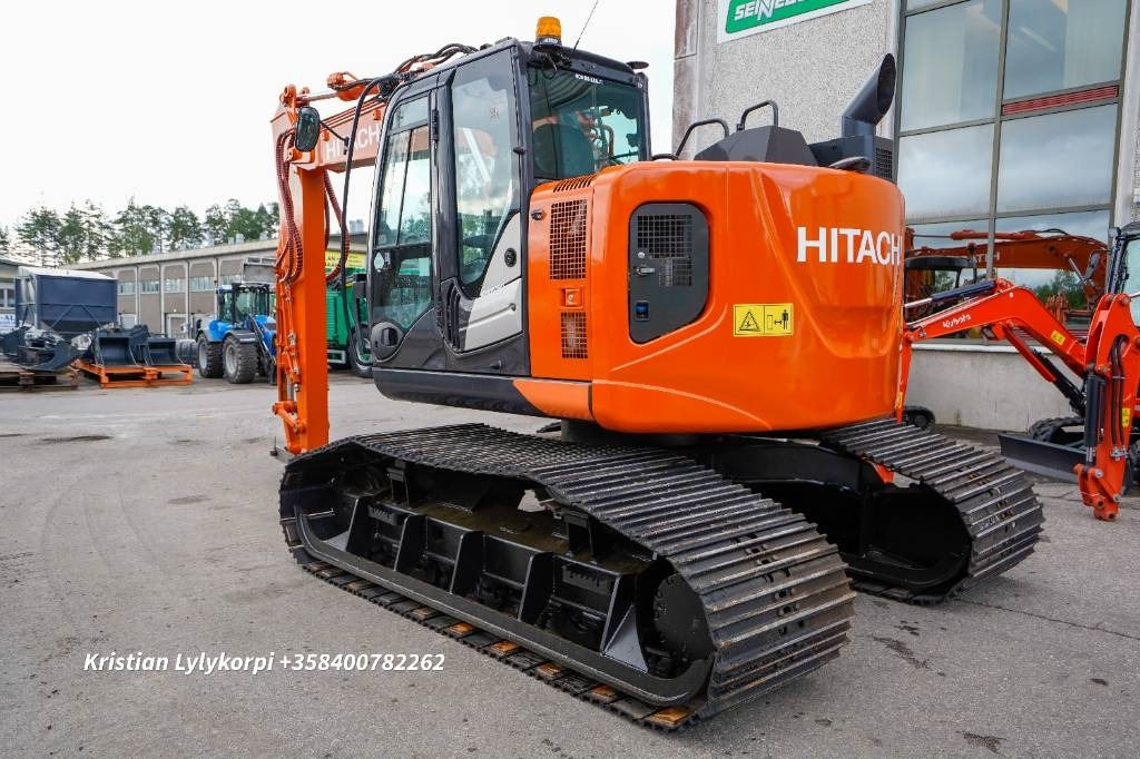 Hitachi ZX135US-6 METSÄALUSTA - Lánctalpas kotró: 3 kép. Hitachi ZX135US-6 METSÄALUSTA - Lánctalpas kotró: 3 kép.