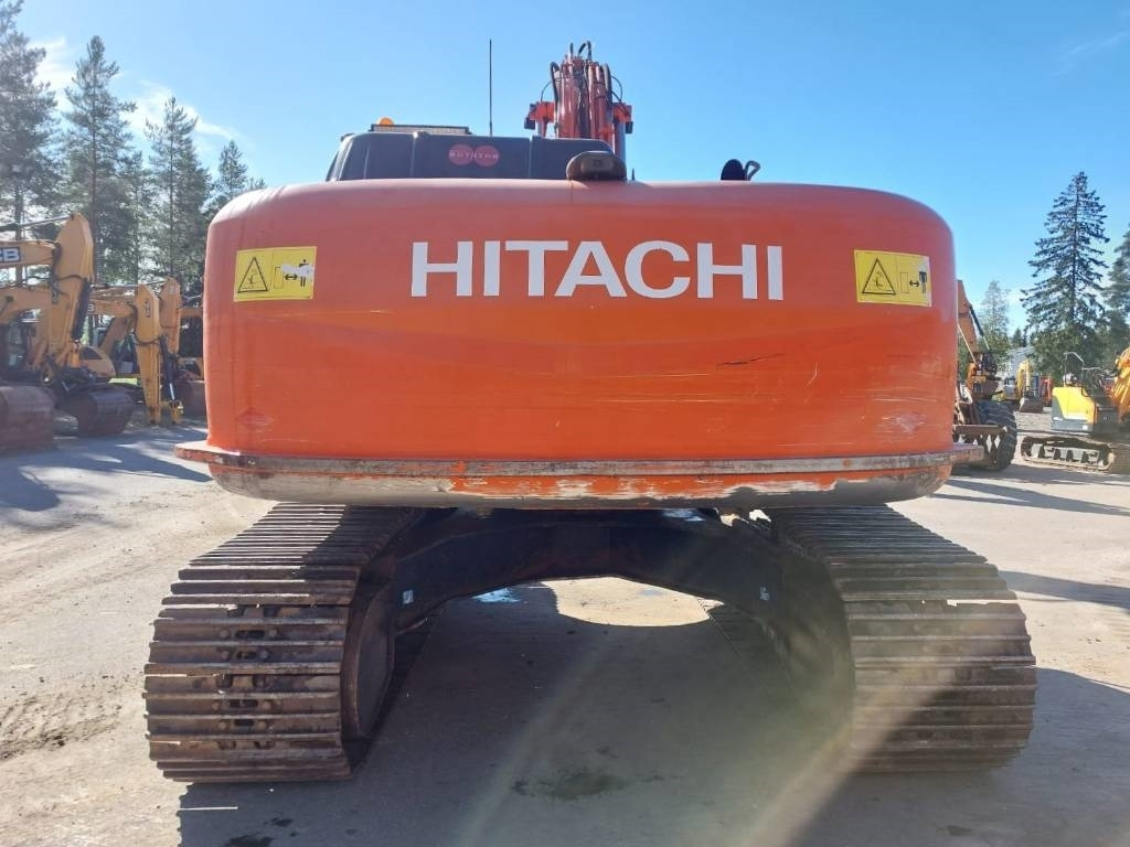 Hitachi ZX280LC-3 KALLISTAJALLA - Lánctalpas kotró: 3 kép. Hitachi ZX280LC-3 KALLISTAJALLA - Lánctalpas kotró: 3 kép.