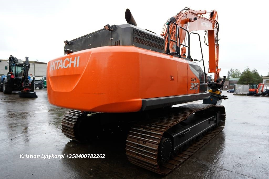 Hitachi ZX300LC-7 ENGCONILLA  - Lánctalpas kotró: 5 kép. Hitachi ZX300LC-7 ENGCONILLA  - Lánctalpas kotró: 5 kép.