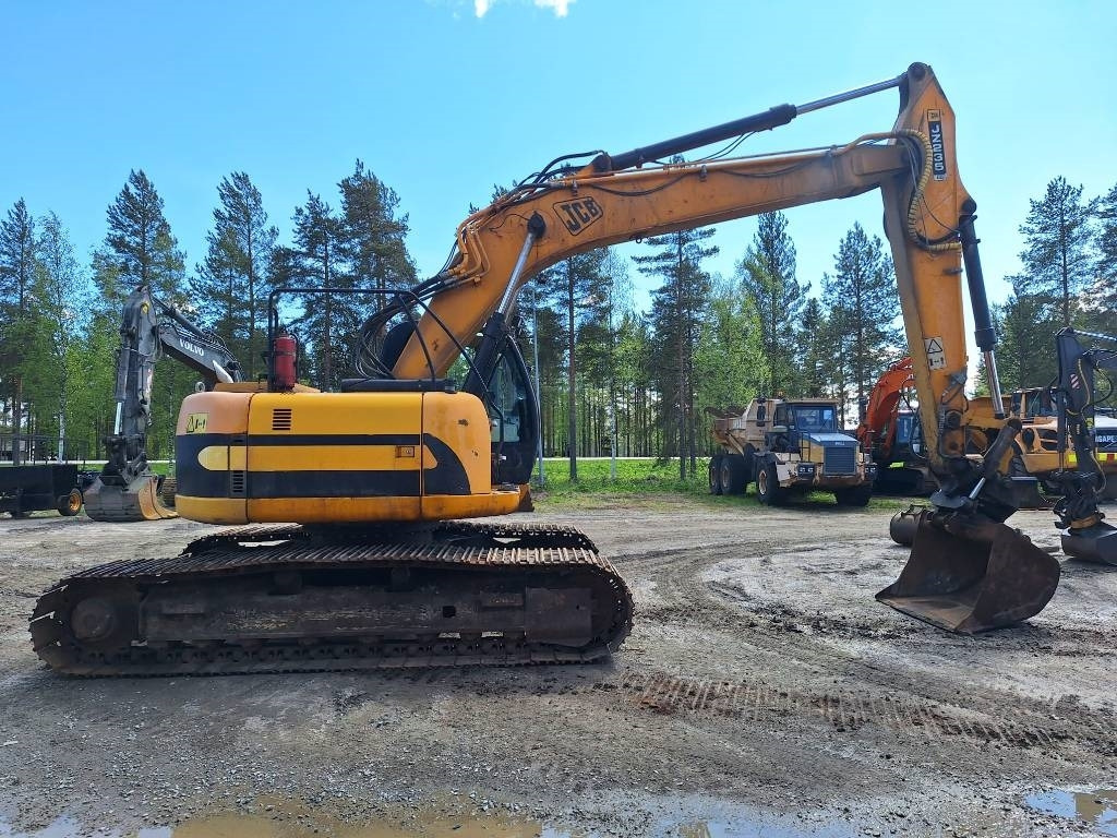 JCB JZ235LC KALLISTAJALLA - Lánctalpas kotró: 4 kép. JCB JZ235LC KALLISTAJALLA - Lánctalpas kotró: 4 kép.