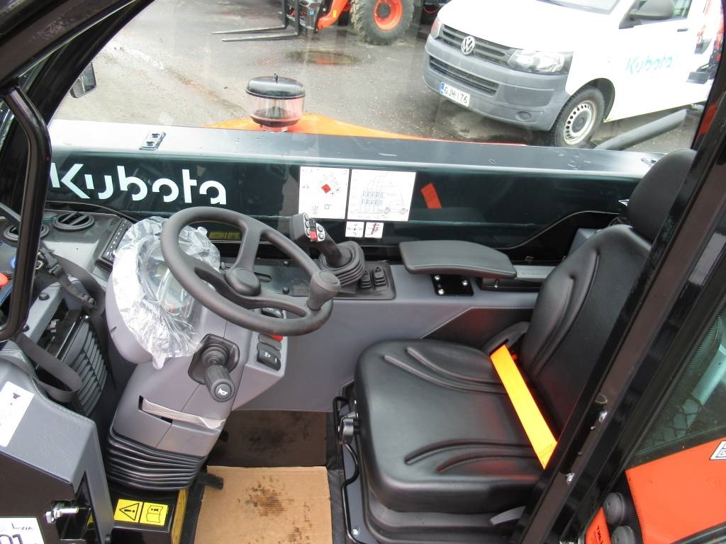Új Teleszkópos rakodó Kubota KTH4815-2 KUROTTAJA UUTUUS!: 13 kép.