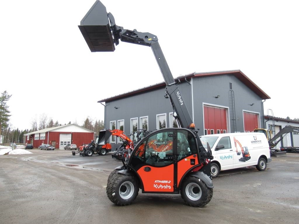 Kubota KTH4815-2 KUROTTAJA UUTUUS! - Teleszkópos rakodó: 2 kép. Kubota KTH4815-2 KUROTTAJA UUTUUS! - Teleszkópos rakodó: 2 kép.