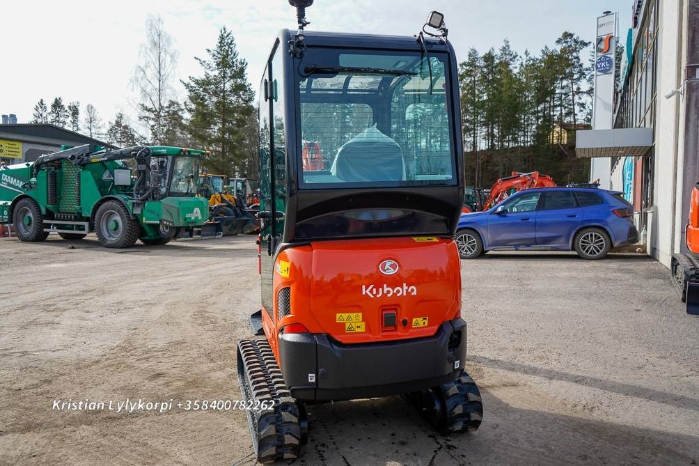 Kubota KX019-4 ENGCON EC02 BASIC - Minikotró: 4 kép. Kubota KX019-4 ENGCON EC02 BASIC - Minikotró: 4 kép.