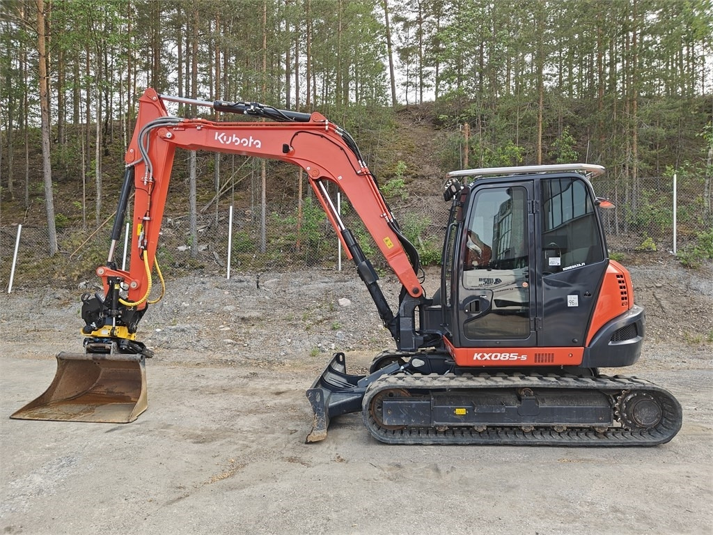 Kubota KX085-5 ENGCON, VASARA, KAUHAT - Minikotró: 1 kép. Kubota KX085-5 ENGCON, VASARA, KAUHAT - Minikotró: 1 kép.