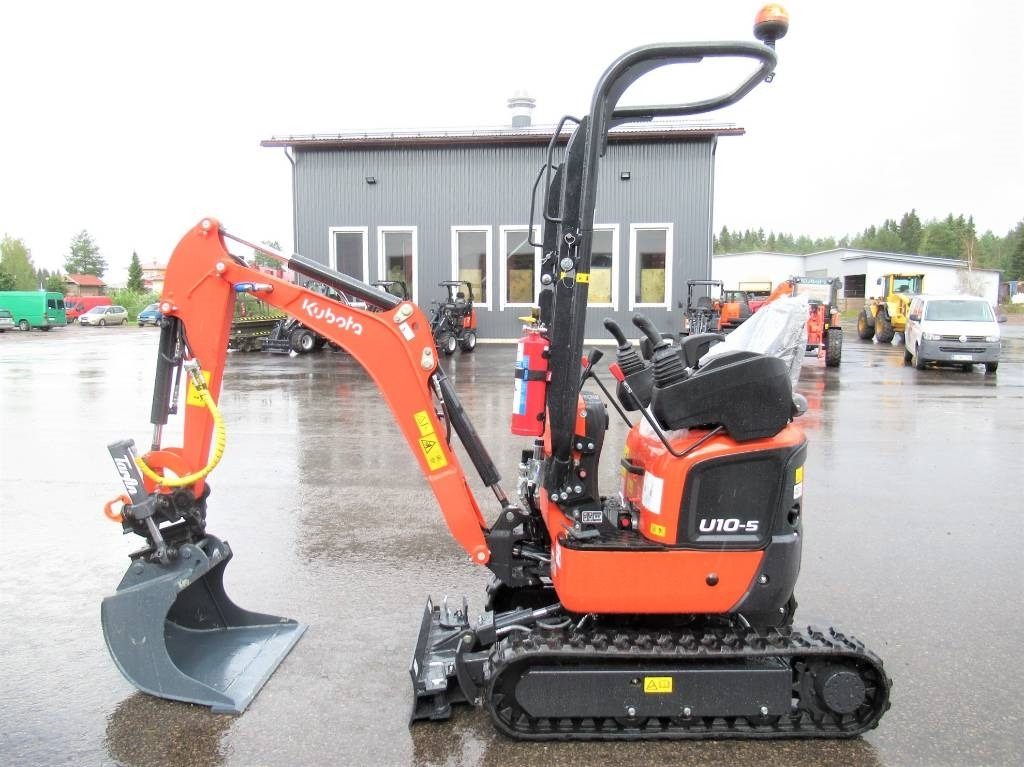 Kubota U10-5 ERIKOISTARJOUS RAJOITETTU ERÄ - Minikotró: 1 kép. Kubota U10-5 ERIKOISTARJOUS RAJOITETTU ERÄ - Minikotró: 1 kép.