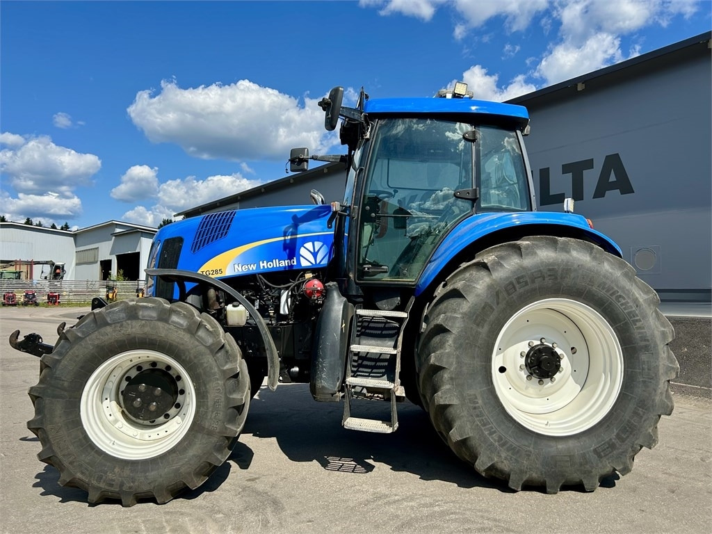 New Holland TG285  - Traktor: 3 kép. New Holland TG285  - Traktor: 3 kép.