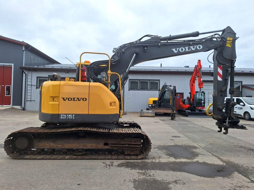 Volvo ECR145CL KALLISTAJALLA - Lánctalpas kotró: 5 kép. Volvo ECR145CL KALLISTAJALLA - Lánctalpas kotró: 5 kép.