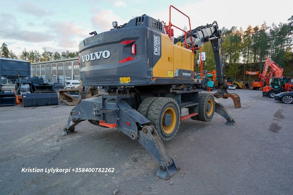 Volvo EW 200 E MH - Hulladék kotró: 5 kép. Volvo EW 200 E MH - Hulladék kotró: 5 kép.