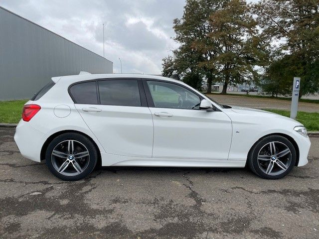 BMW 116 d M Sport. Volleder. Navi. Klima. Tempomat. - Kombi: 2 kép. BMW 116 d M Sport. Volleder. Navi. Klima. Tempomat. - Kombi: 2 kép.