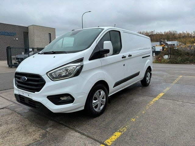 Ford Transit Custom 2.0TDCI. Klima. Navi. Kamera. - Furgon: 1 kép. Ford Transit Custom 2.0TDCI. Klima. Navi. Kamera. - Furgon: 1 kép.
