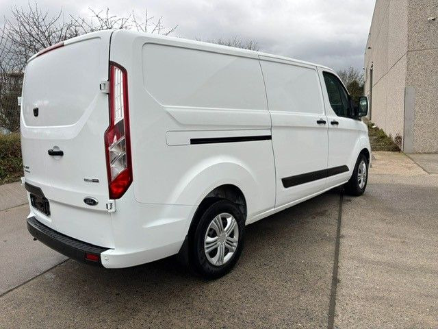 Ford Transit Custom 2.0TDCI. Klima. Navi. Kamera. - Kis furgon: 2 kép. Ford Transit Custom 2.0TDCI. Klima. Navi. Kamera. - Kis furgon: 2 kép.