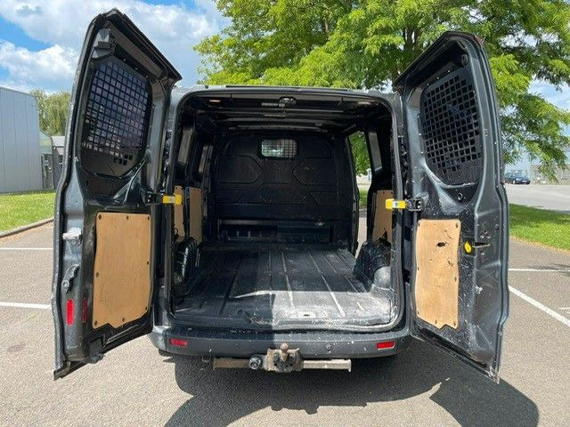 Ford Transit Custom 2.2TDCI. Klima. Navi. Kamera. CC. - Kis furgon: 5 kép. Ford Transit Custom 2.2TDCI. Klima. Navi. Kamera. CC. - Kis furgon: 5 kép.