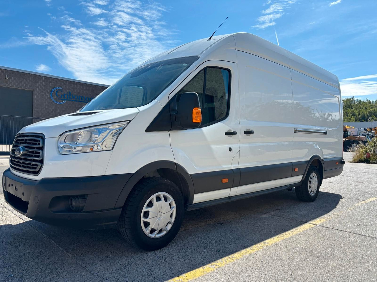 Ford Transit. Maxi. Klima. Euro 6B. Tempomat - Furgon: 1 kép. Ford Transit. Maxi. Klima. Euro 6B. Tempomat - Furgon: 1 kép.