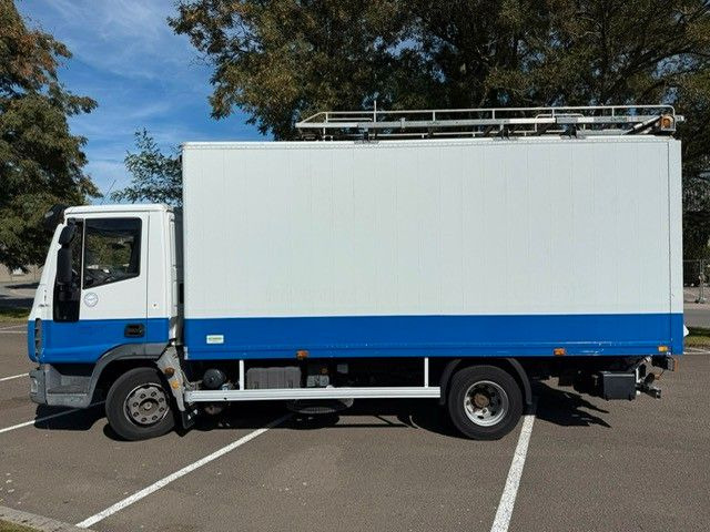 Iveco Eurocargo 90E. LBW. EU5. Org 189.341km! - Dobozos felépítményű teherautó: 2 kép. Iveco Eurocargo 90E. LBW. EU5. Org 189.341km! - Dobozos felépítményű teherautó: 2 kép.