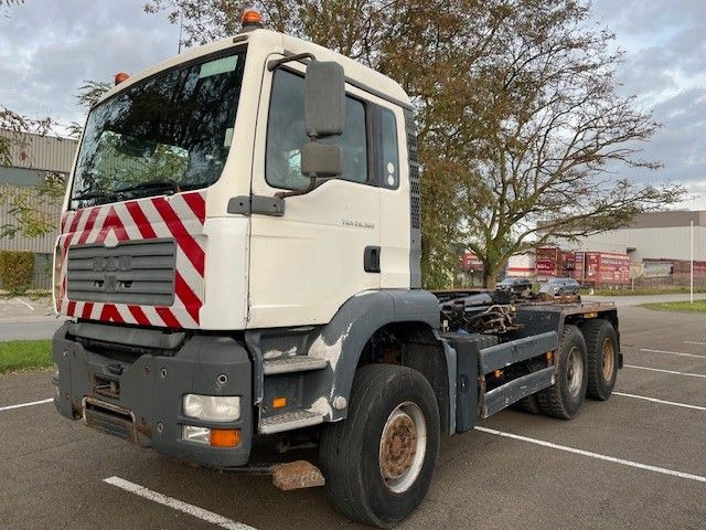 MAN TGA 26.360. 6x4. Marrel. - Horgos rakodó teherautó: 5 kép. MAN TGA 26.360. 6x4. Marrel. - Horgos rakodó teherautó: 5 kép.