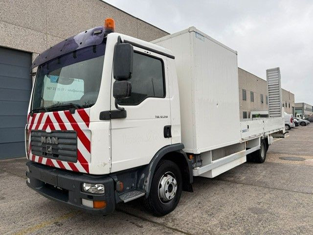 MAN TGL 12-210. Rampen. Klima. - Platós teherautó: 3 kép. MAN TGL 12-210. Rampen. Klima. - Platós teherautó: 3 kép.