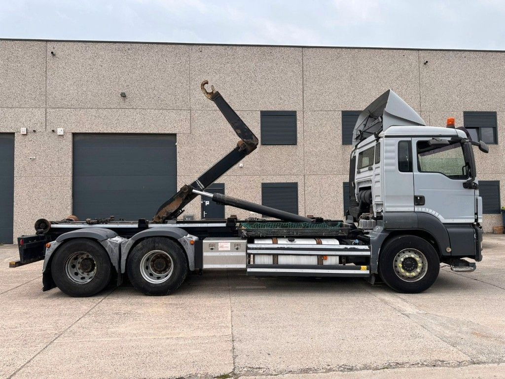 MAN TGS 26.440. 6x4. Klima. EU5. - Horgos rakodó teherautó: 1 kép. MAN TGS 26.440. 6x4. Klima. EU5. - Horgos rakodó teherautó: 1 kép.