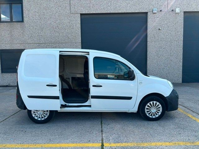 Renault Kangoo 1.5dCi - Kis furgon: 3 kép. Renault Kangoo 1.5dCi - Kis furgon: 3 kép.