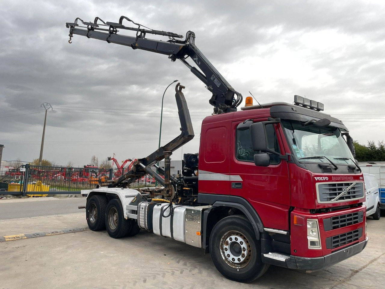 Volvo FM12-400. 6X4. HIAB 166. Klima. EU5. - Horgos rakodó teherautó: 1 kép. Volvo FM12-400. 6X4. HIAB 166. Klima. EU5. - Horgos rakodó teherautó: 1 kép.